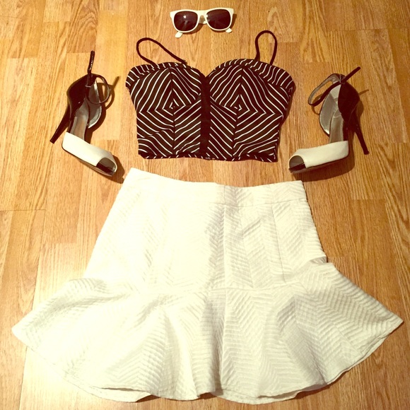 Midriff Top - Picture 1 of 2