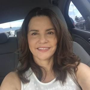 Meet your Posher, Deborah