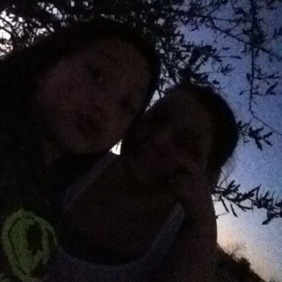 Meet your Posher, Elisabeth - Picture 1 of 1