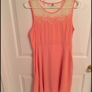 YA sleeveless, light pink dress
