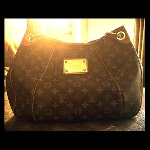 Louis Vuitton Galleria PM