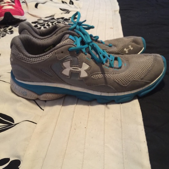 Under armour tennis shoes