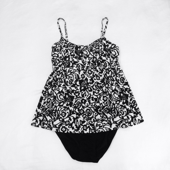 Maternity swimsuit