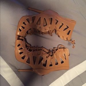 Do not purchase!!! Listed for specific buyer.