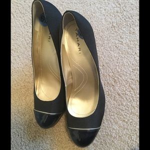 Laurie Pump shoes
