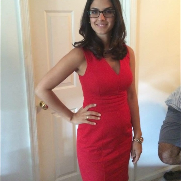 Gorgeous red Banana Republic dress - Picture 3 of 3