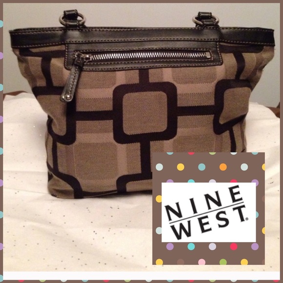 Nine West Gray & Black Purse