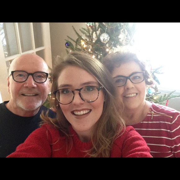 Meet your Posher, Jenna - Picture 3 of 4