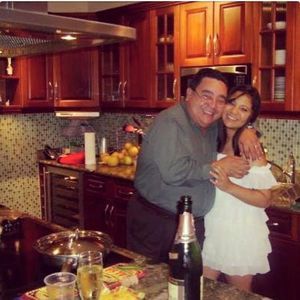 Meet your Posher, Perla