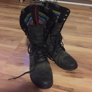 Lace up combat boots with zipper back