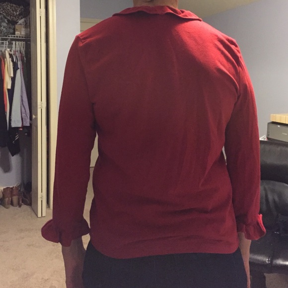 Red shirt - Picture 2 of 2