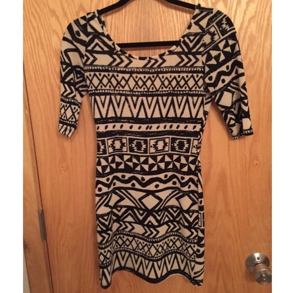 WINDSOR Dresses & Skirts - Windsor Dress