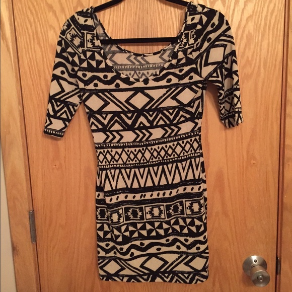 Windsor Dress - Picture 2 of 2