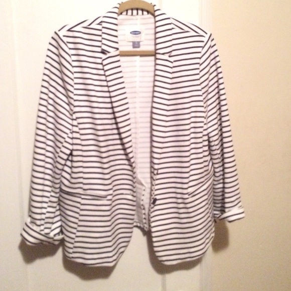 Old Navy Blazer NWOT!!