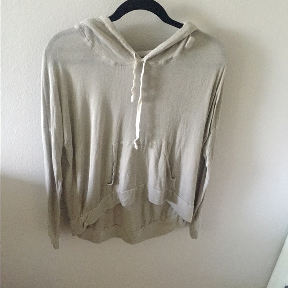 Brandy Melville pullover jacket