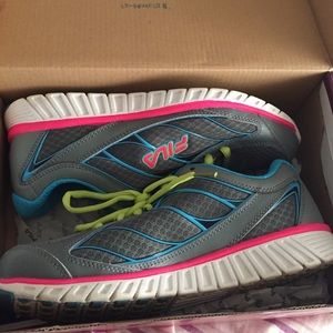 Fila sneakers women's