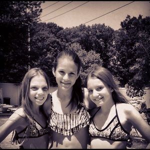 Meet your Posher, Alyssa