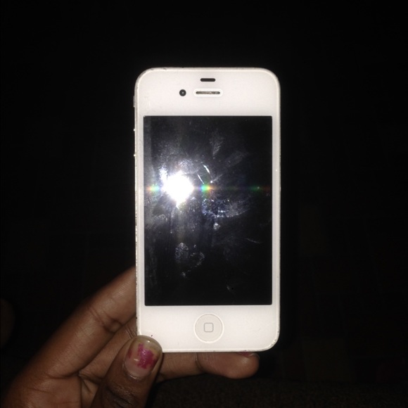 iPhone 4 - Picture 1 of 2