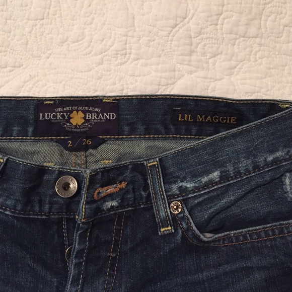 Lucky brand shorts - Picture 2 of 4