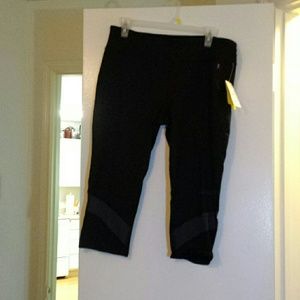 Workout capris