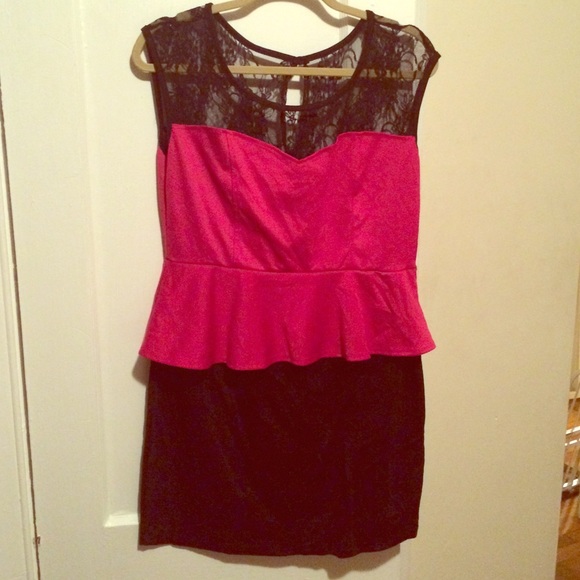 💕Pink/ Black Peplum Dress💕
