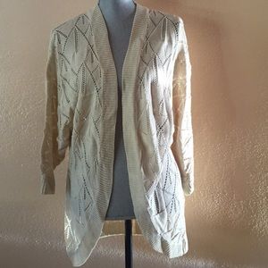 NWT- Cream cardigan