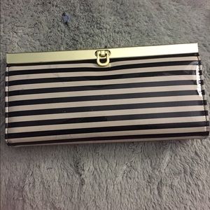 Stripped Wallet