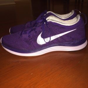 Nike Flyknit Lunar 1 Purple Size 9