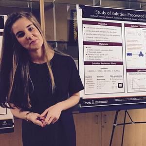 Meet your Posher, Danielle