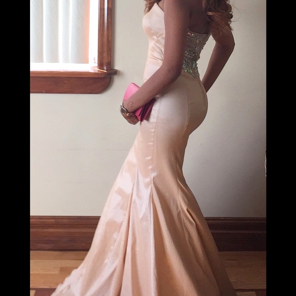 Prom dress/reception dress/gown - Picture 2 of 4