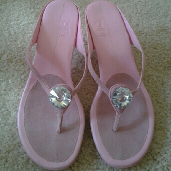 Cole Haan G series sandals - Picture 3 of 4