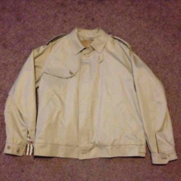 Burberry jacket - Picture 4 of 4