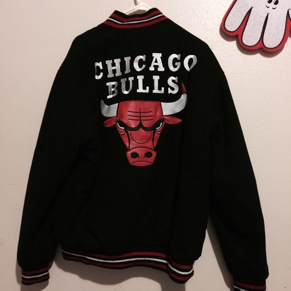 like new reversible jacket. great condition