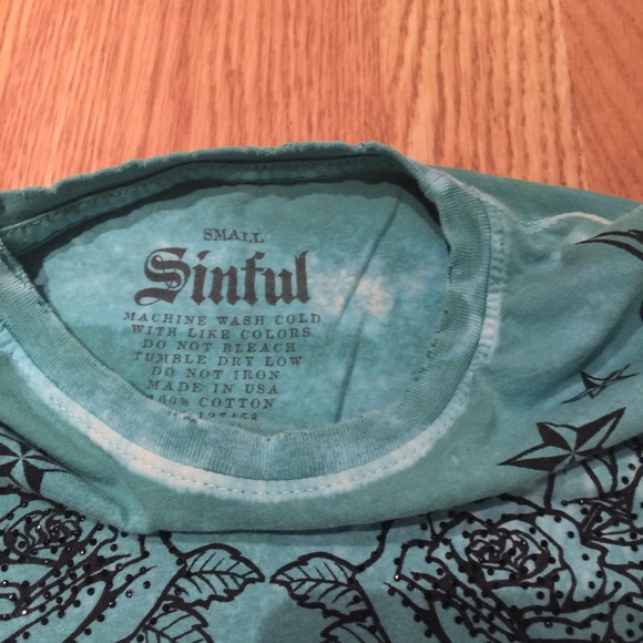 🌸TRADED🌸Sinful t shirt - Picture 3 of 3