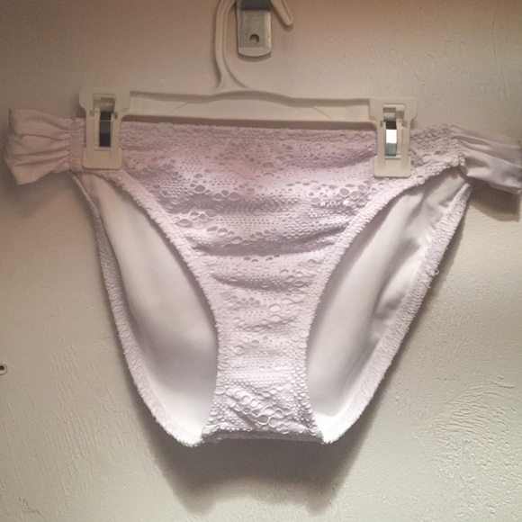 Bikini bottoms