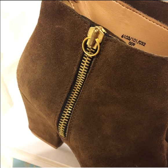 Zara Ankle Booties - Picture 2 of 4