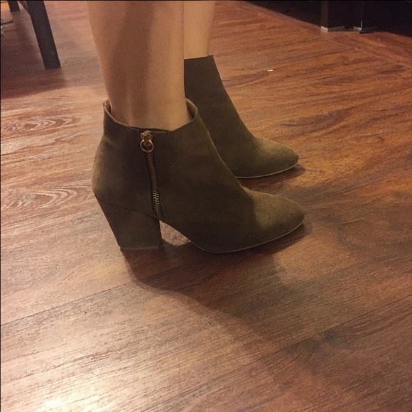 Zara Ankle Booties - Picture 4 of 4