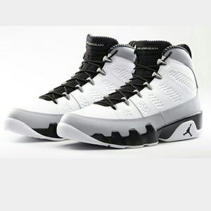 Nike Jordan Retro 9 Baron Men 10.5 Jordan 9 Grey