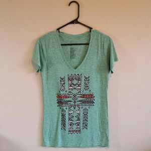 V-neck T-shirt
