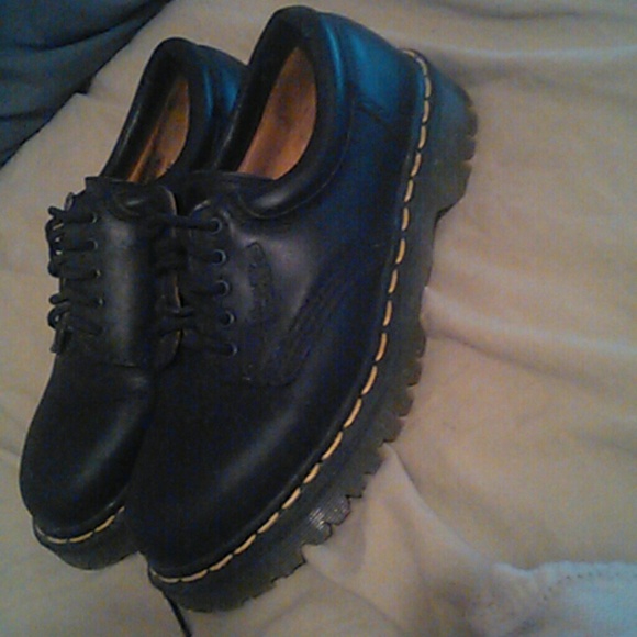 dr martens black leather oxfords - made in england
