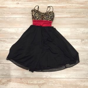 WINDSOR flowy dress!!