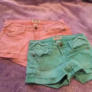 2 pairs of shorts