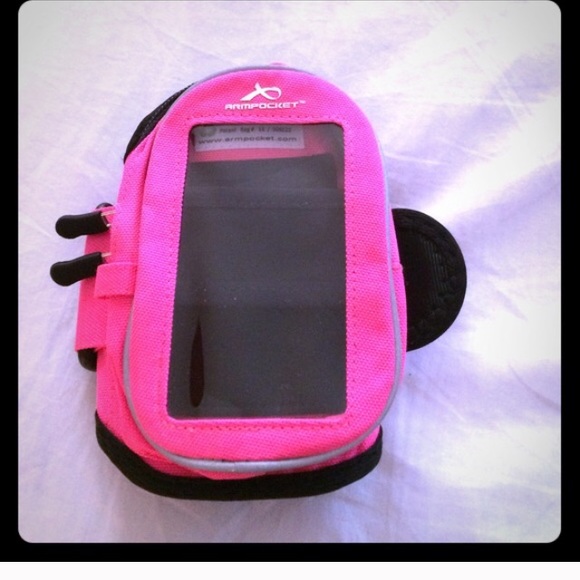 Armpocket - Picture 4 of 4