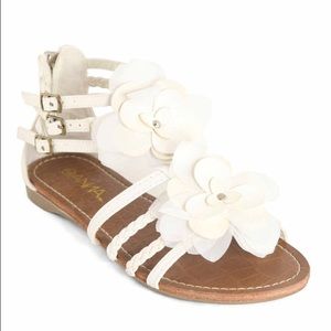 Anna's flower sandals