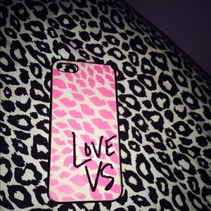 2 iPhone 5/5s cases. Ones VS and ones MK