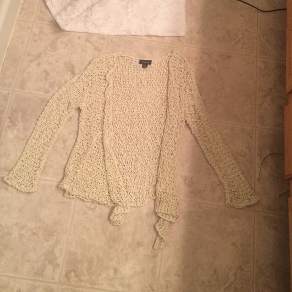 Women's sweater