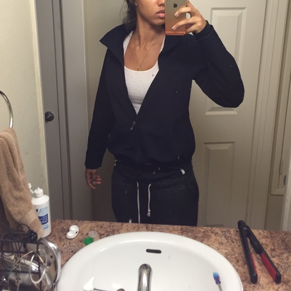 Jacket - Picture 2 of 4