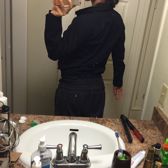 Jacket - Picture 3 of 4