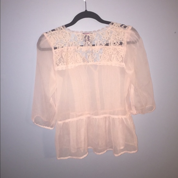 Pink top - Picture 2 of 2