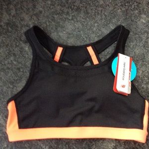 2 New balance sports bra size medium